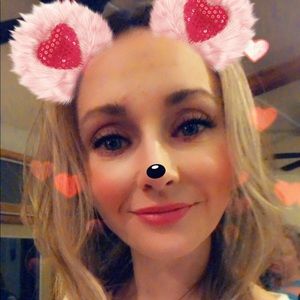 Meet your Posher, Hailey